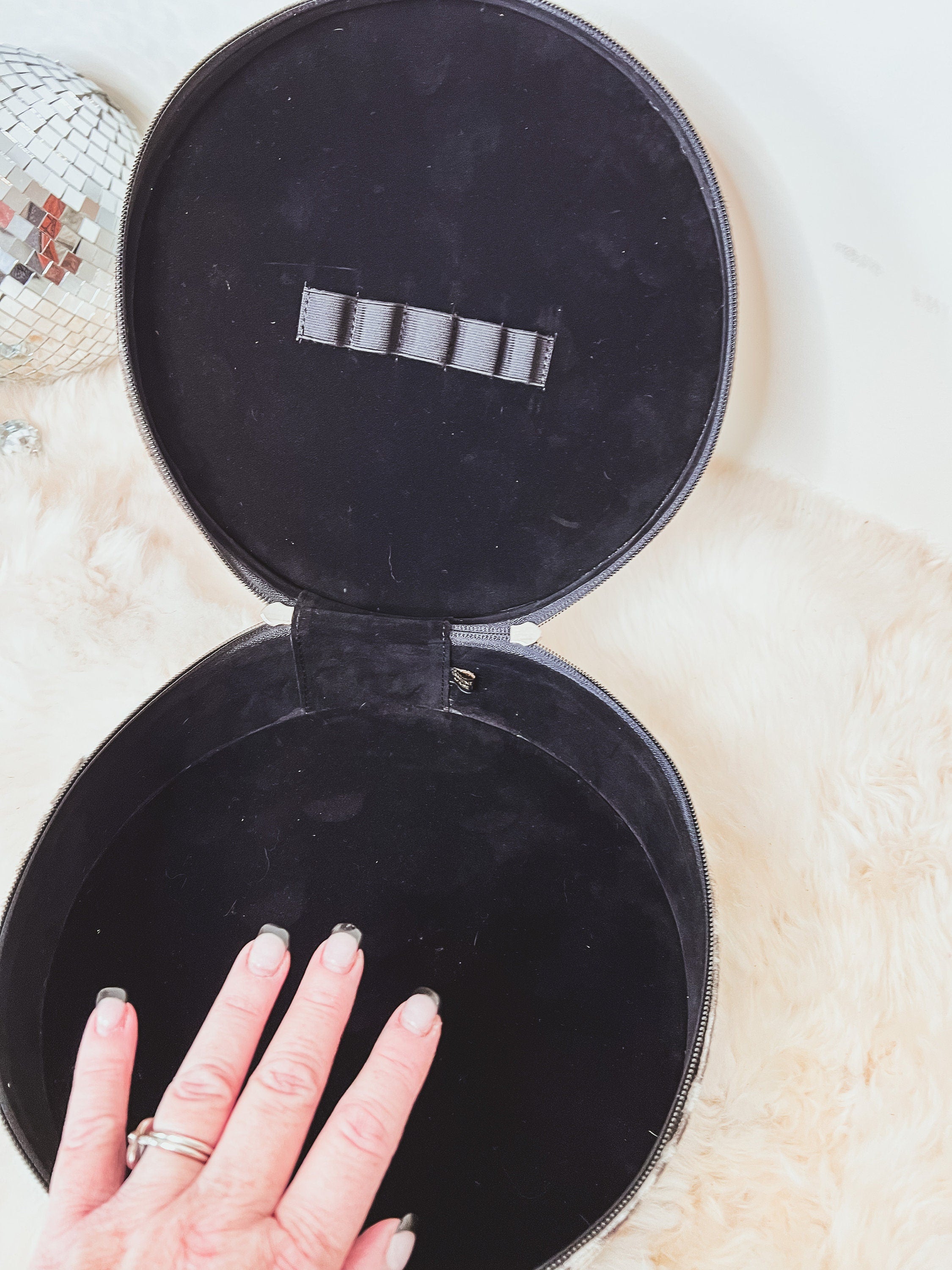 Custom Branded Cowhide Makeup Travel Carey Case Cow Print Gifts for Her