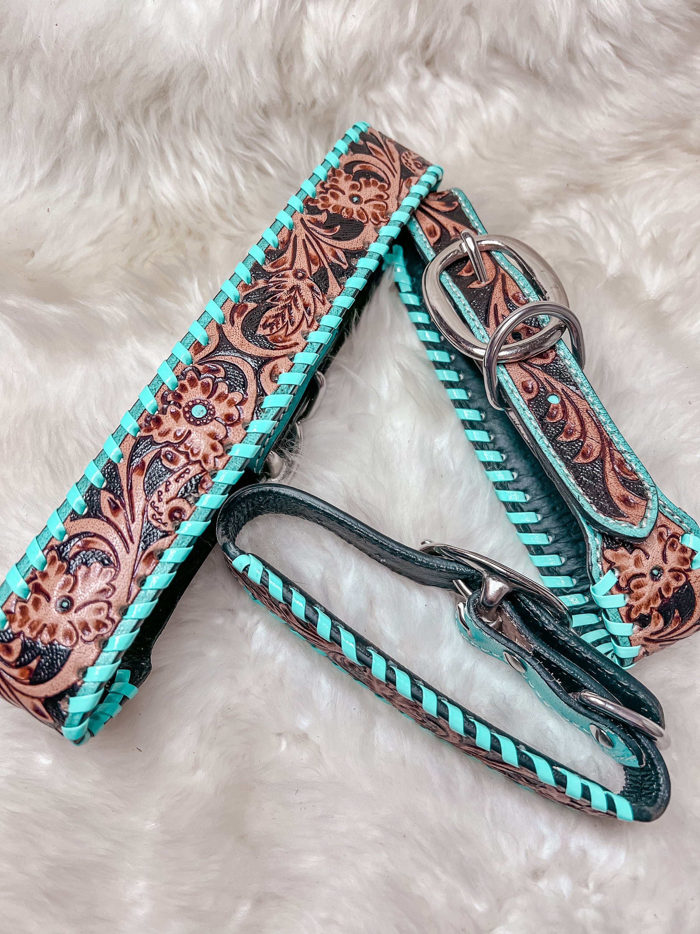 Turquoise Tooled Leather Western style Dog Collar, Show Dog, Farm Dog, Cow Dog, Cattle Dog