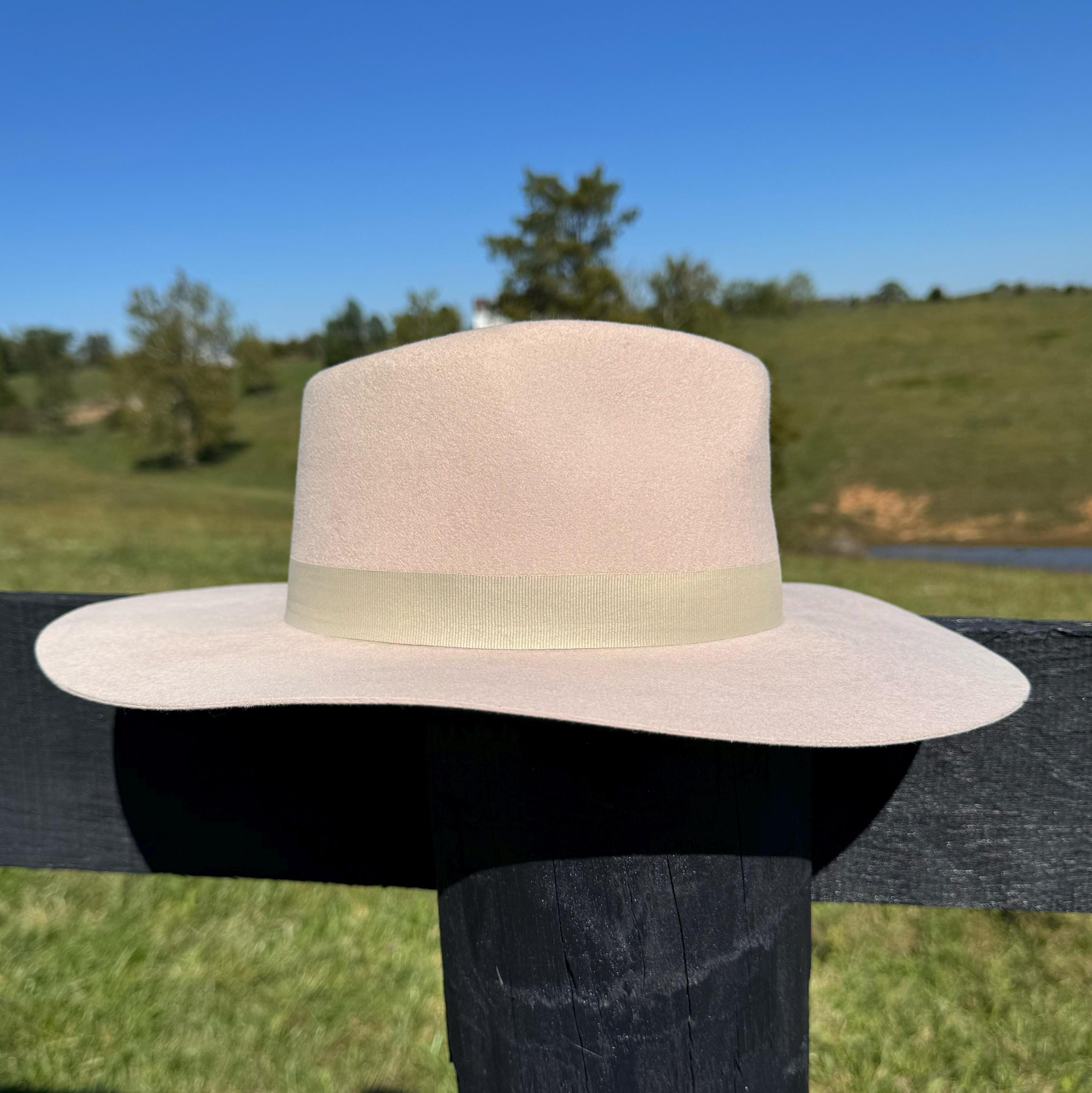 Western Fedora Style shaped Brim Felt Hat in Buckskin Ivory Silverbelly White Beige Cowgirl Hat Hat Blank