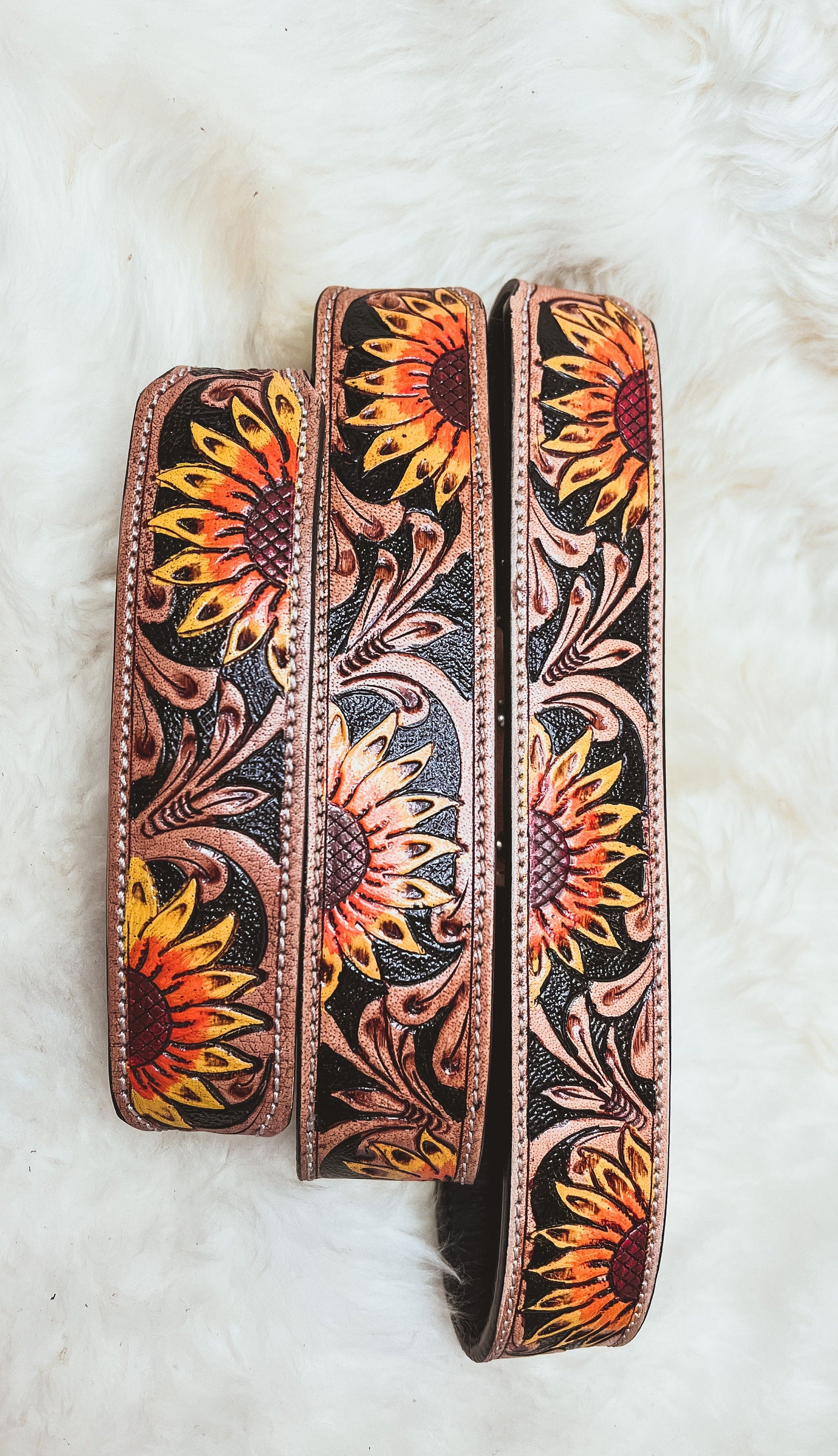 Hand Tooled Sunflower Leather Western Dog Collar