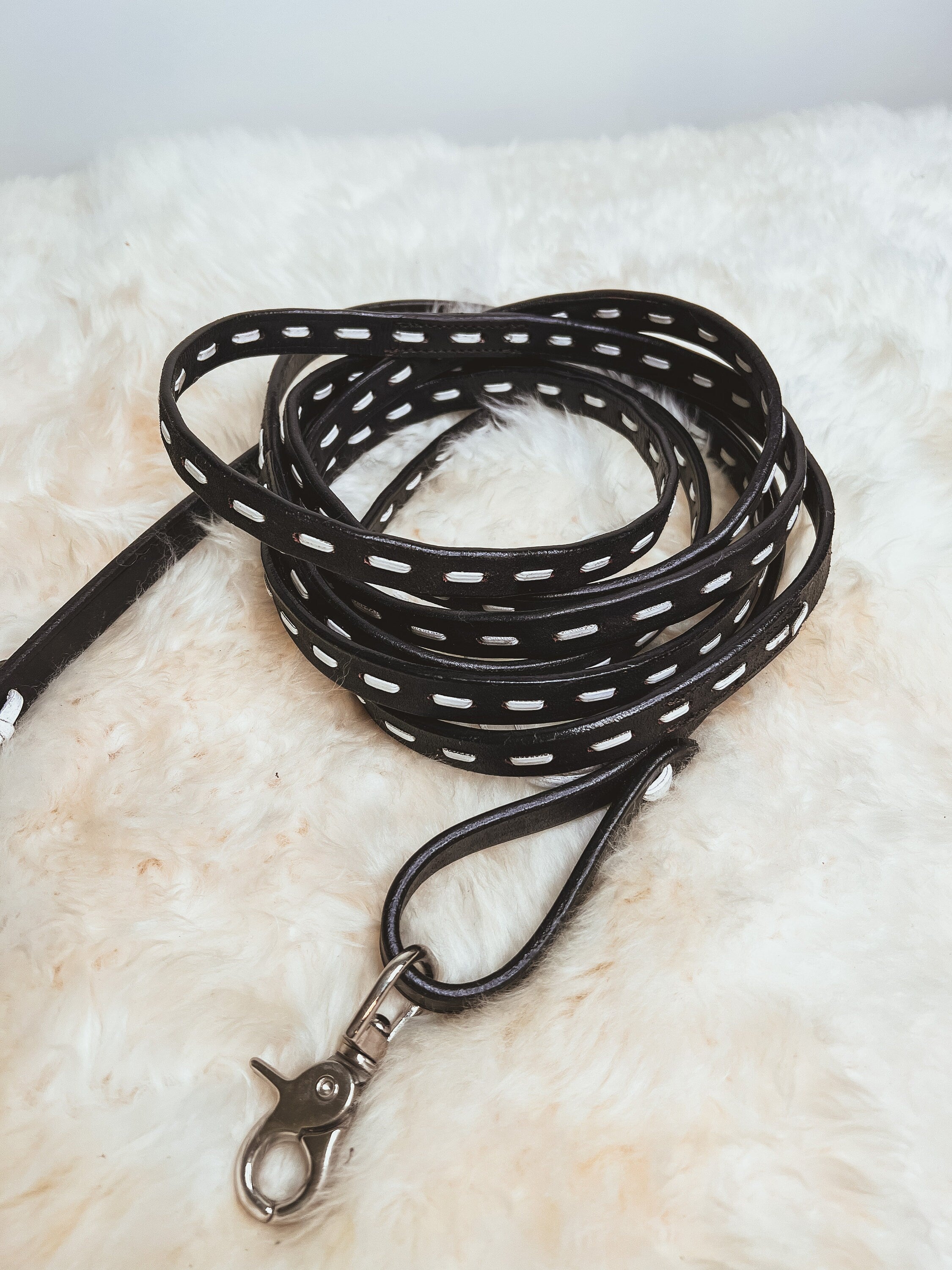 Leather Stitch Style continuous long Horse Reins Turquoise or White Stitch Horse Tack