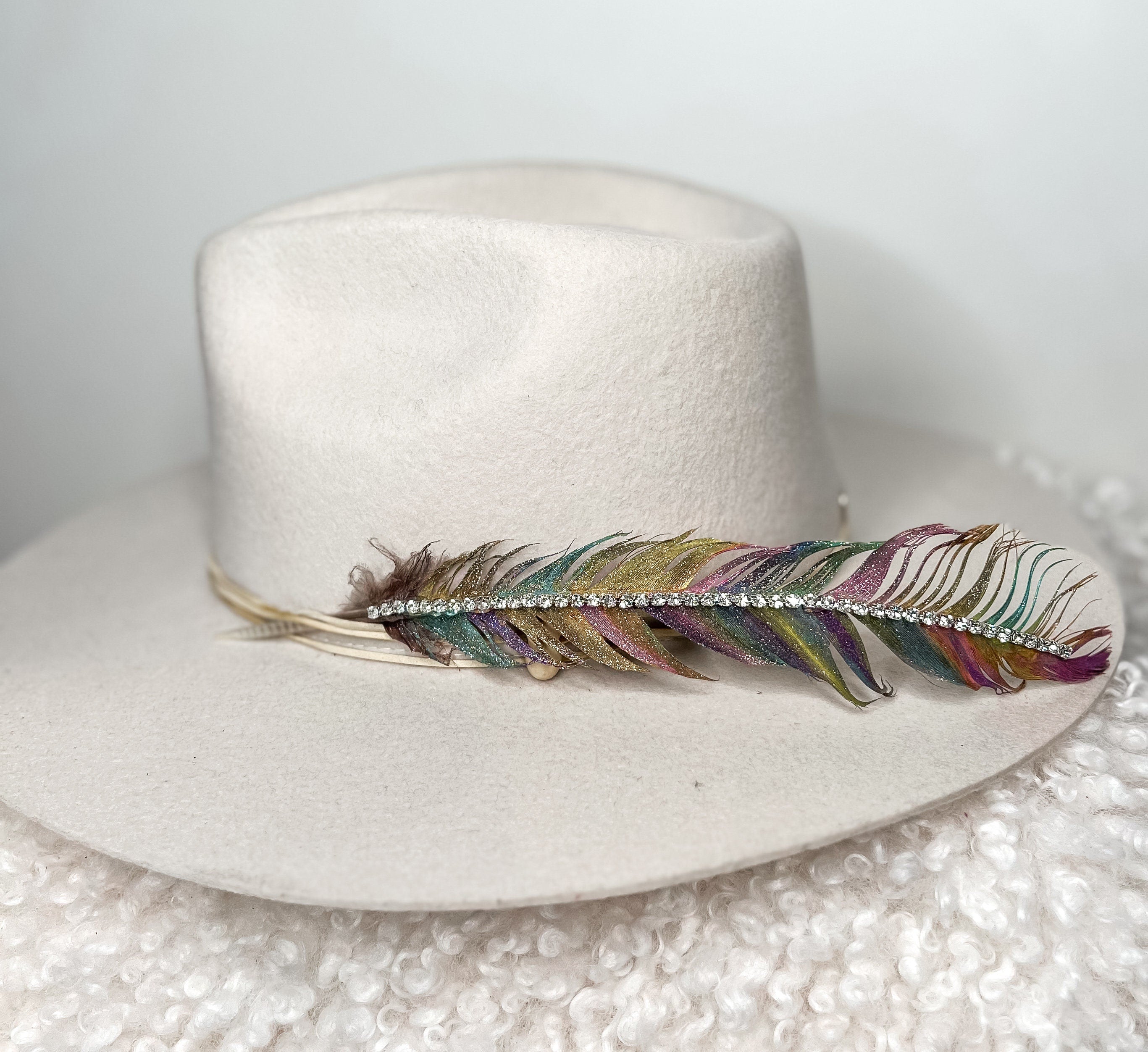 Hand Painted Rhinestone Glitter Rainbow Hat Feather Accessory Cowgirl Hat Decoration