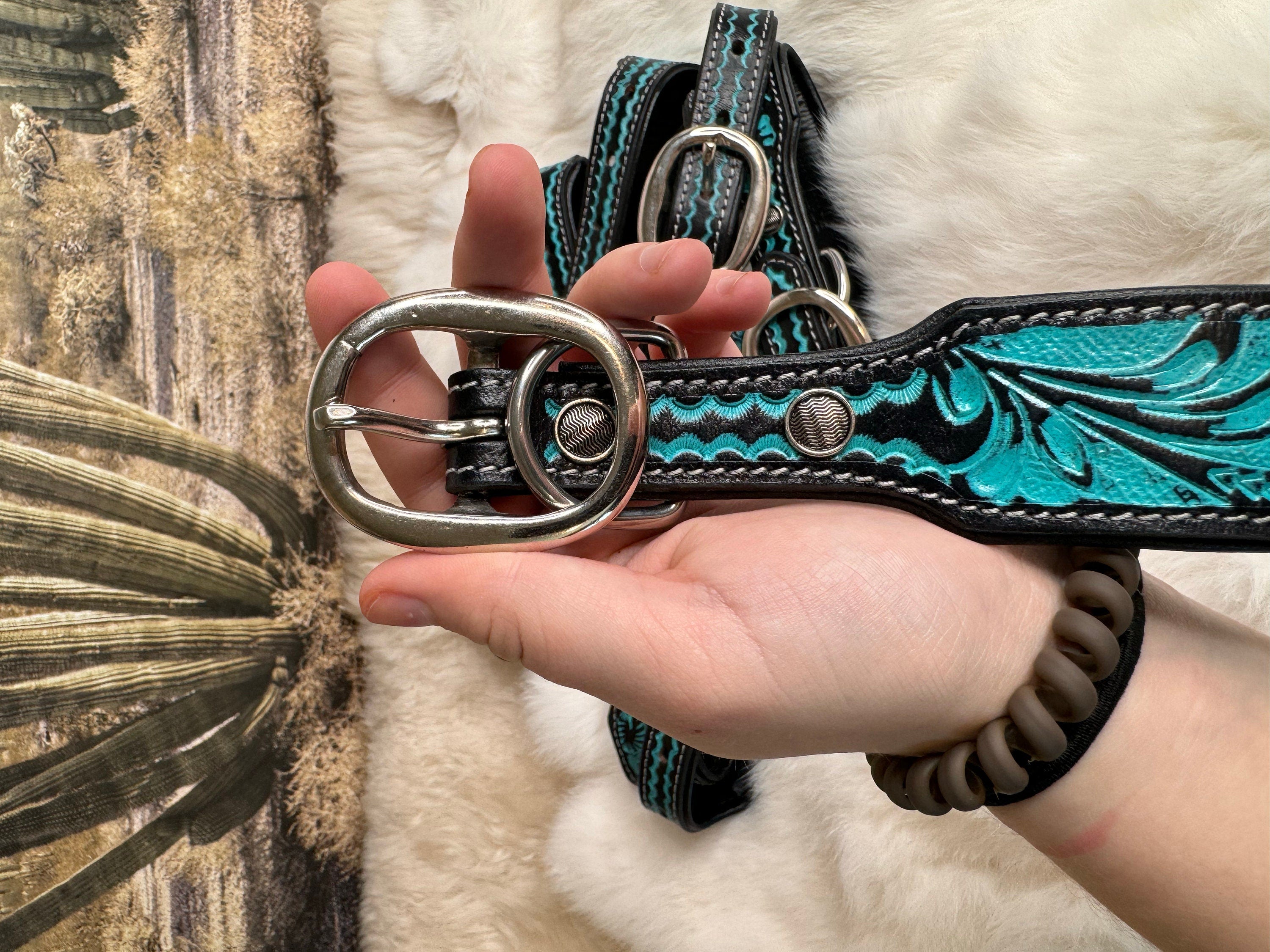 Turquoise Tooled Leather Western style Dog Collar, Show Dog, Farm Dog, Cow Dog, Cattle Dog