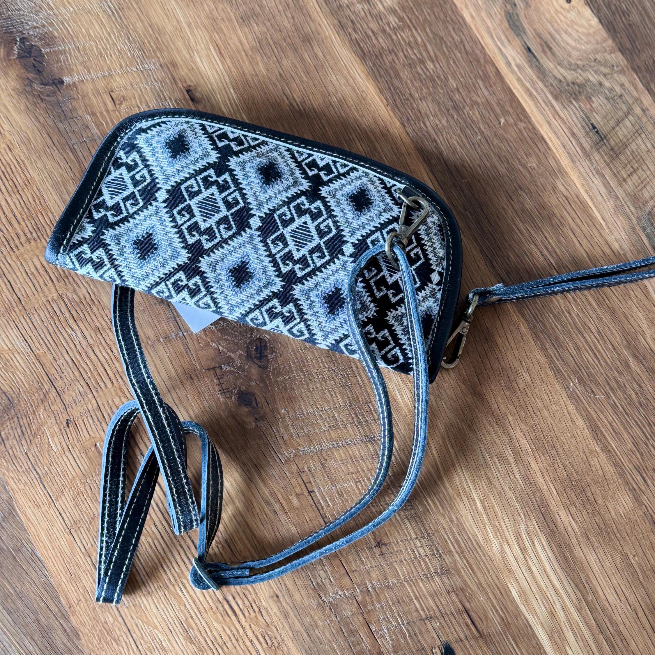 Black & White Aztec Wallet Crossbody Purse Western Purse
