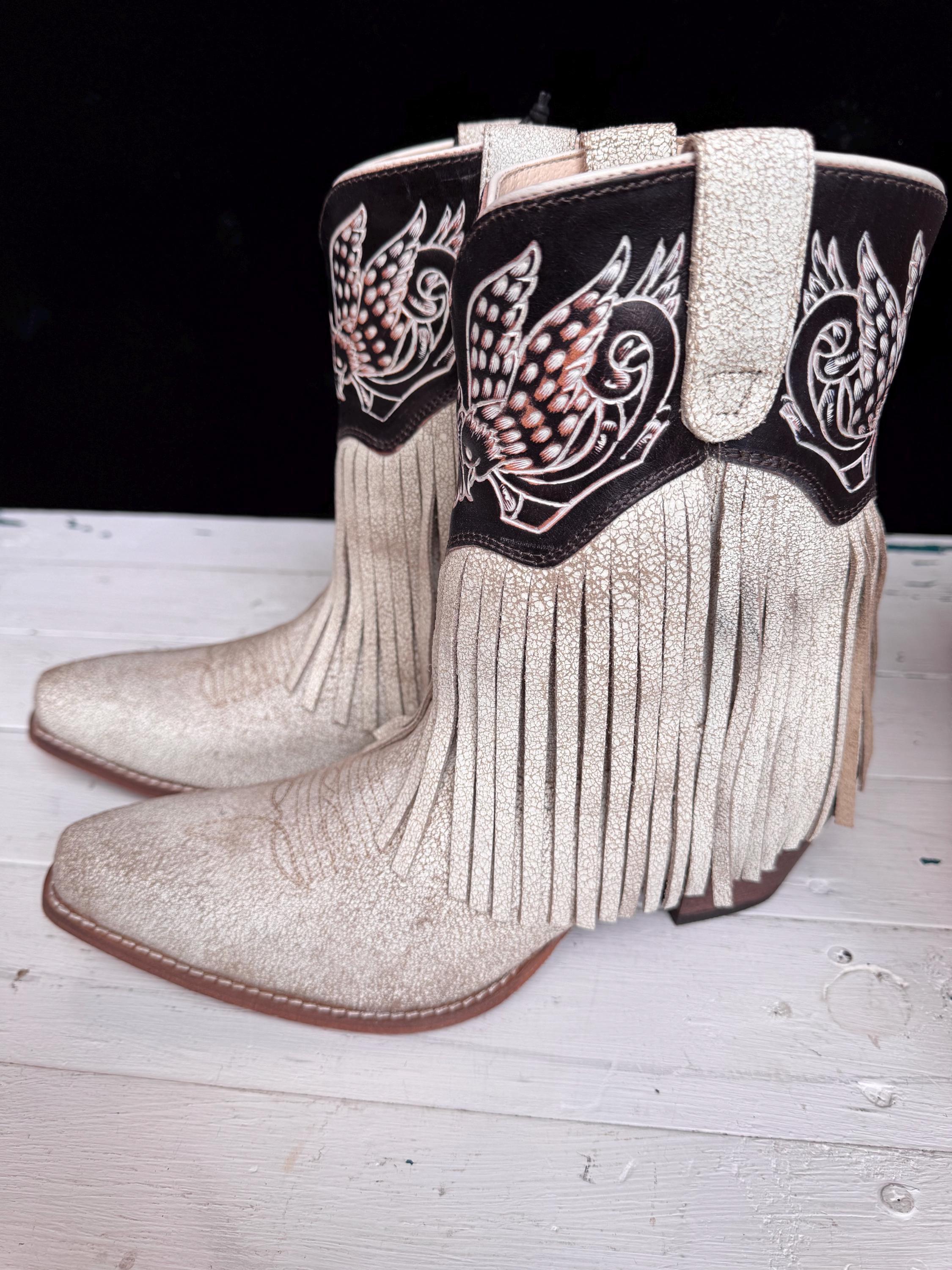 Desert Angel Western Fringe White Booties