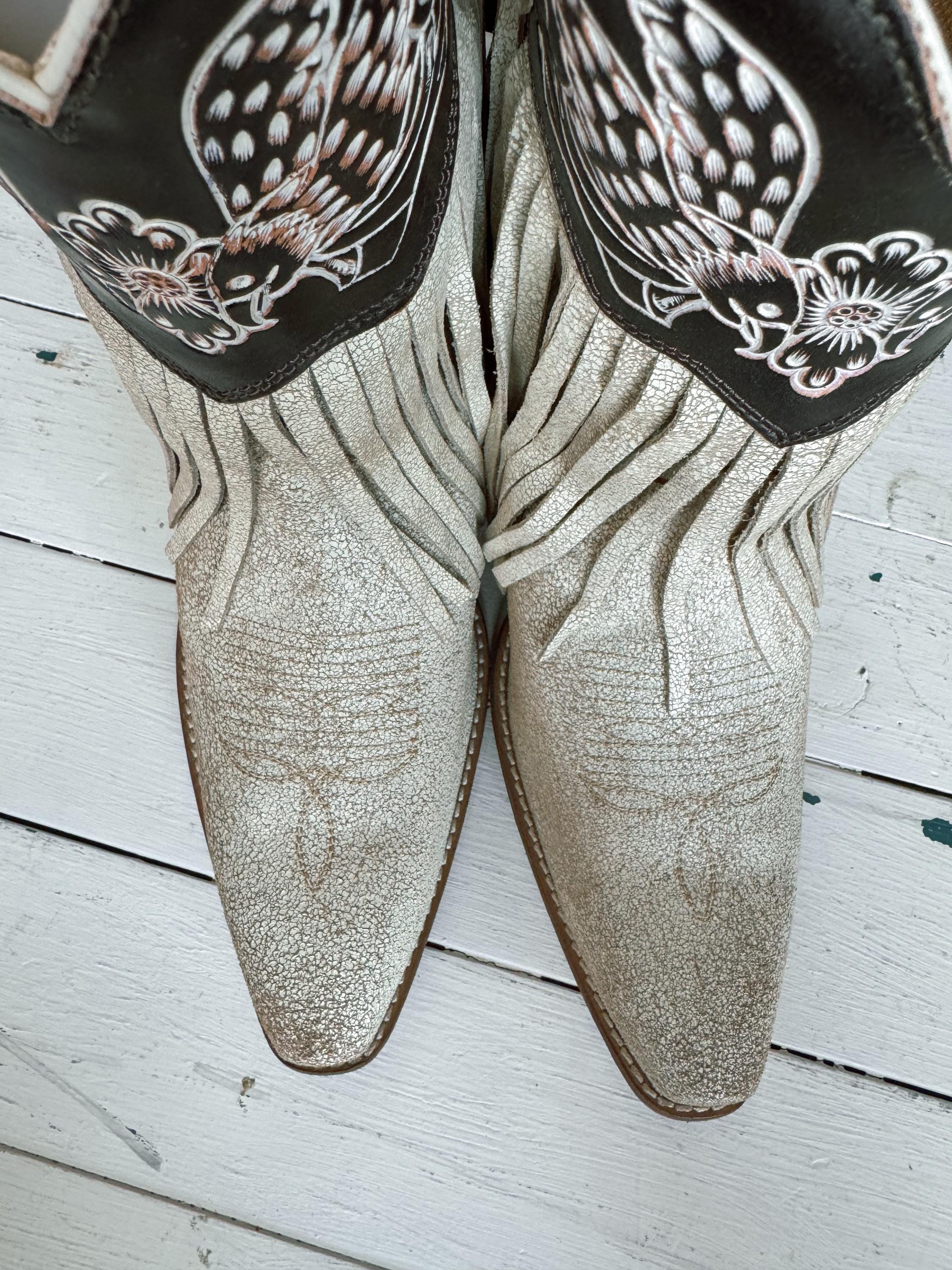 Desert Angel Western Fringe White Booties