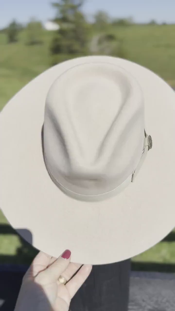 Western Fedora Style shaped Brim  Felt Hat in Buckskin Ivory Silverbelly White Beige Cowgirl Hat Hat Blank