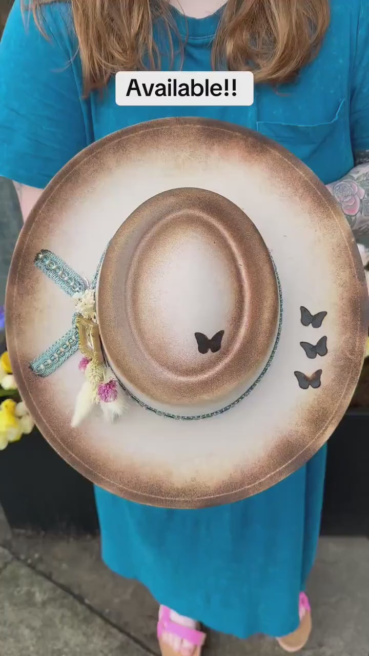 The Bluegrass Butterfly Boater